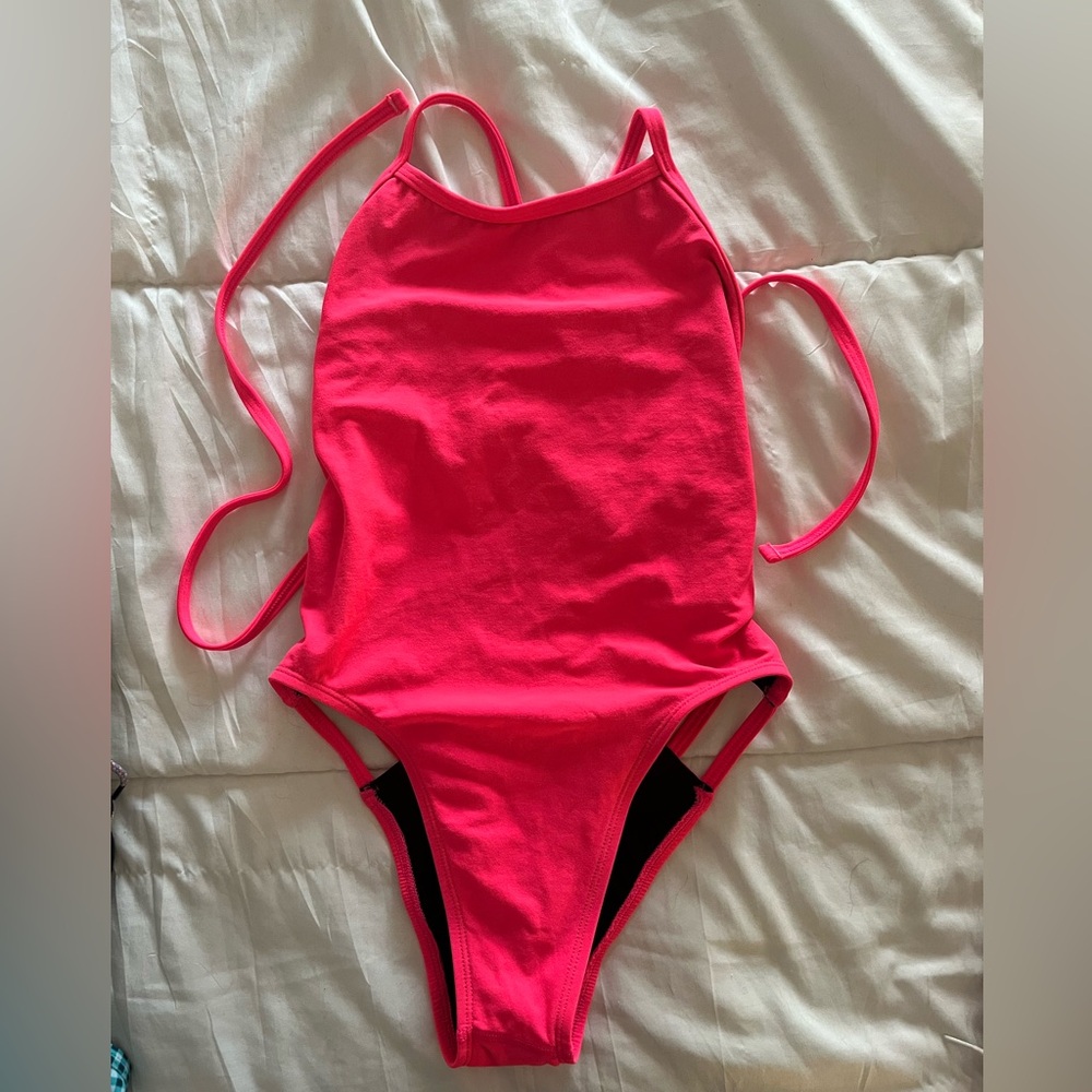 Barely worn Jolyn Nico 3 in Strawberry! size 28.